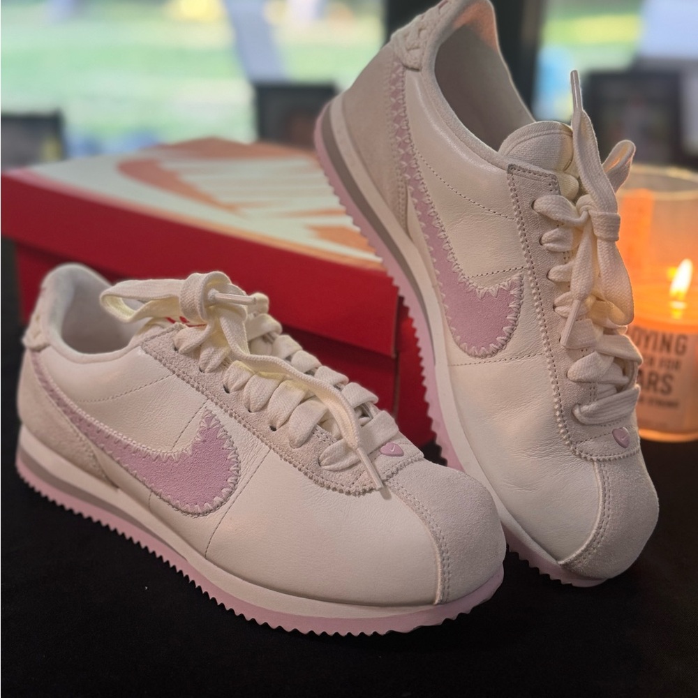 Women’s Nike Cortez “Valentine’s day” Sail/Pink Foam Sneakers HV6012-161
